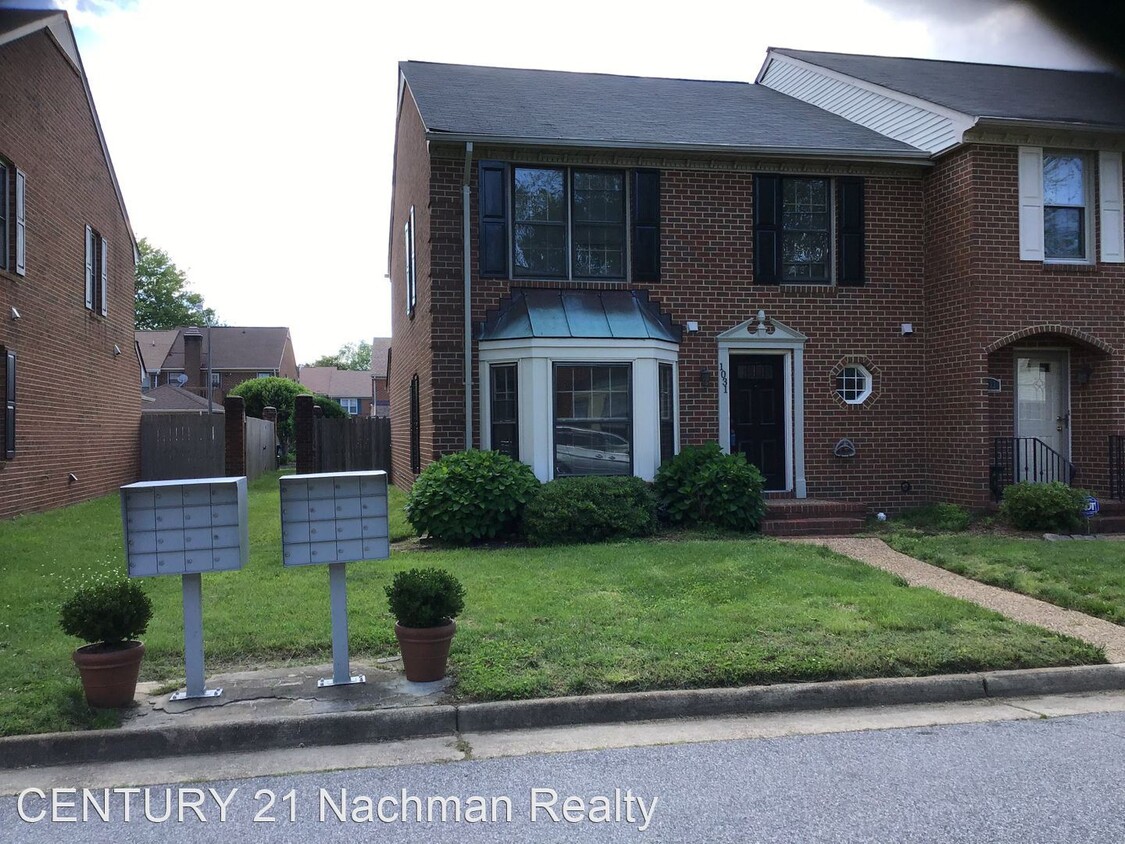 Primary Photo - 1031 Colonial Meadows Way
