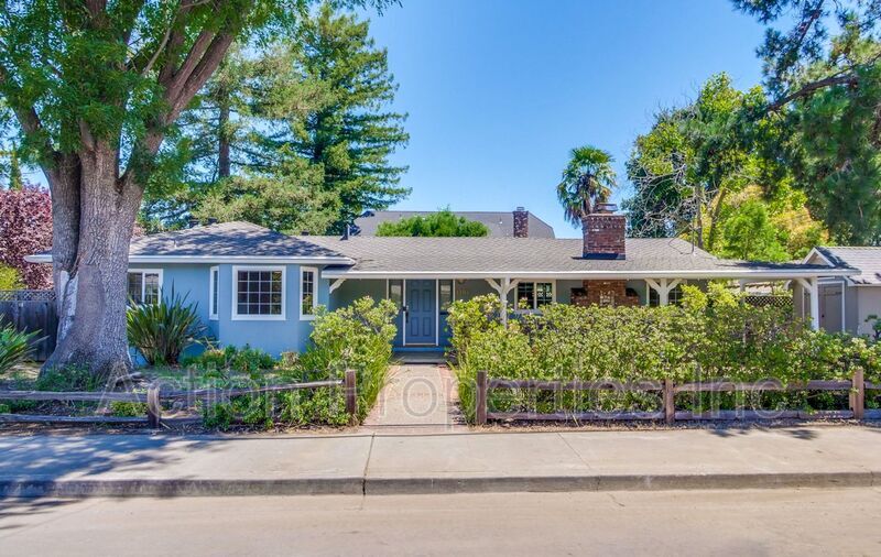 Primary Photo - 1201 El Monte Ave