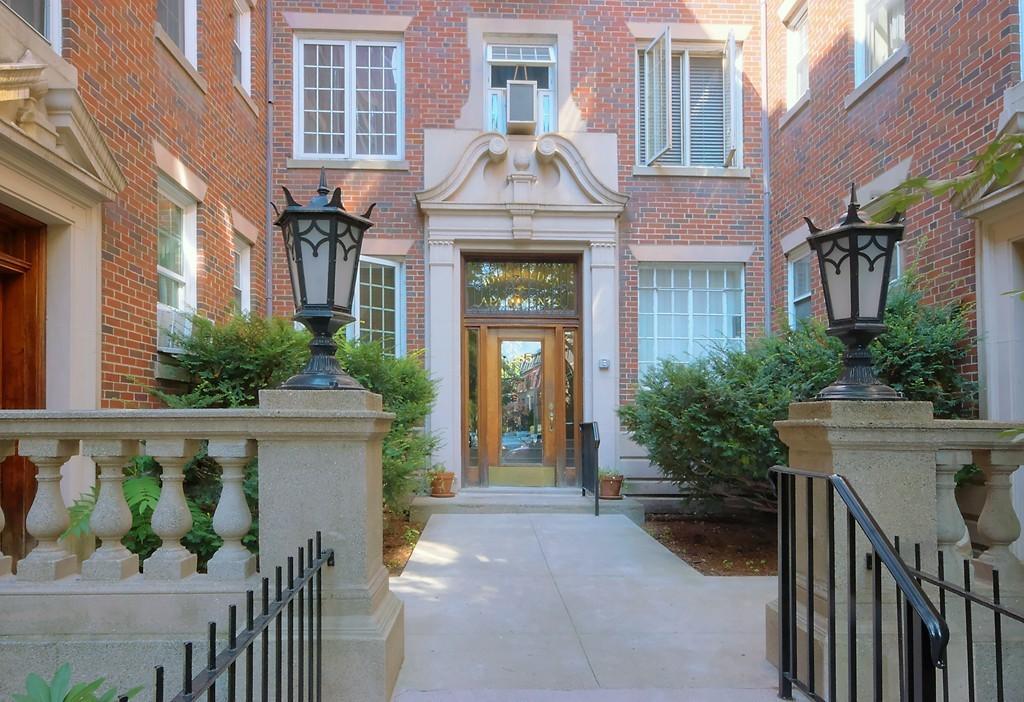 Foto principal - 285 Harvard St