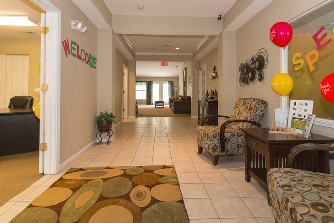 Canterbury House Apartments - Southgate Apartments - Southgate, KY