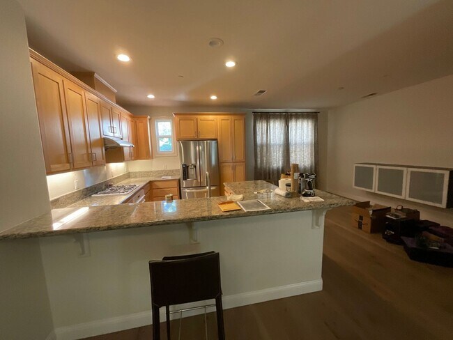Foto del edificio - 516 Salerno Terrace, Sunnyvale, CA 94089
