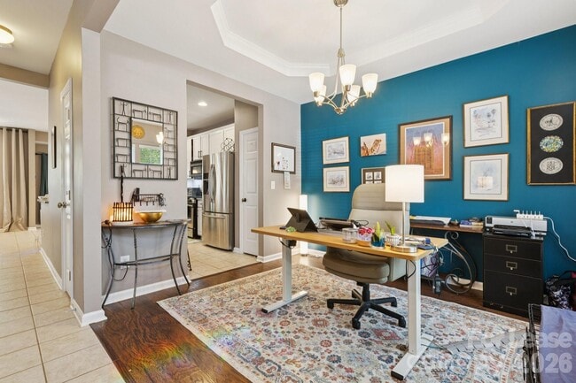 Building Photo - 6037 Queens Walk Ct