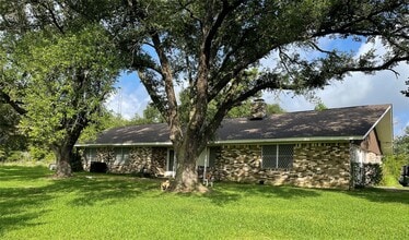 Building Photo - 2301 TX-19