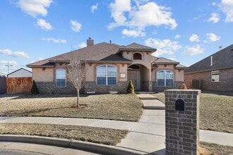 Building Photo - 7303 Rochester Dr