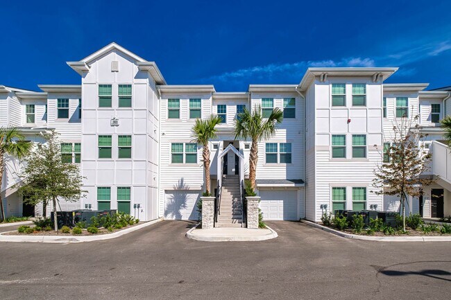 Foto del edificio - Altis Grand Suncoast Apartments