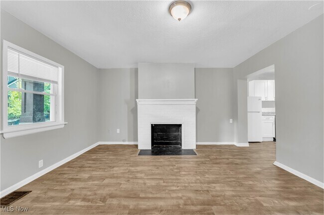 Building Photo - 1873 W 47th St