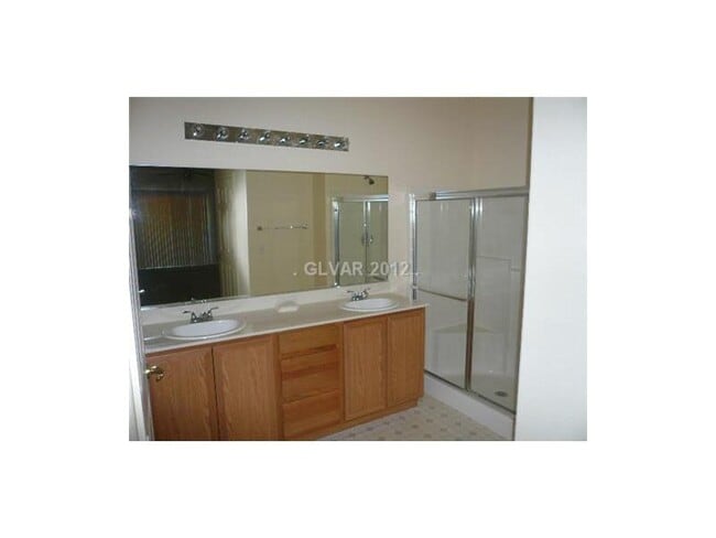 Building Photo - 9303 Gilcrease Ave