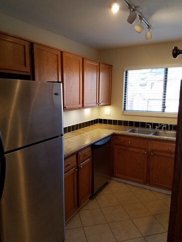 Photo - 443 Wright St Apartment