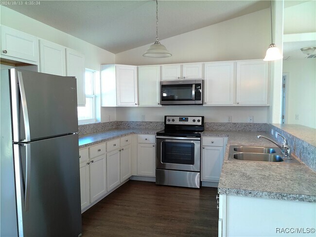 Foto del edificio - 137 N Independence Hwy