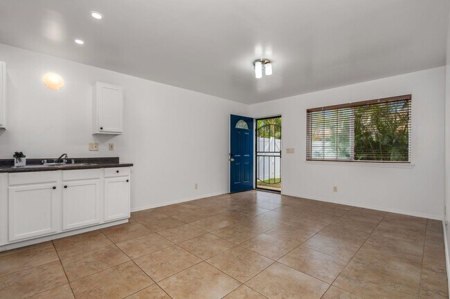 Foto del edificio - Unfurnished, 1 Bedroom/1 Bath, Ohana
