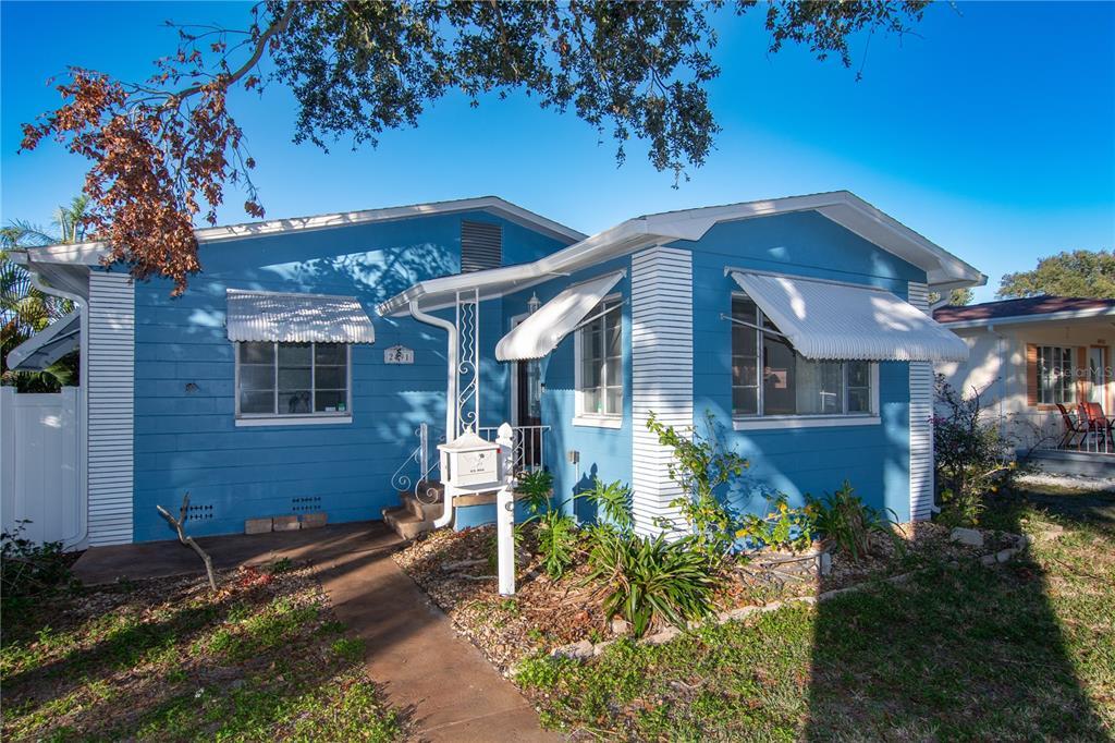Foto principal - 2491 35th Ave N