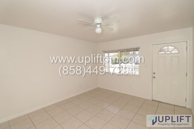 Building Photo - Jefferson Ave Apt A (782)