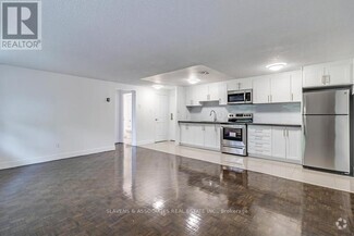 Building Photo - 7555-7555 Goreway Dr