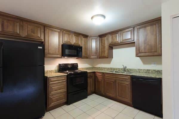 Building Photo - 1727 W Wood Dr