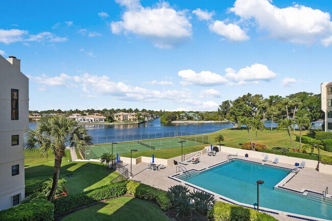 Building Photo - 364 Golfview 405 Rd