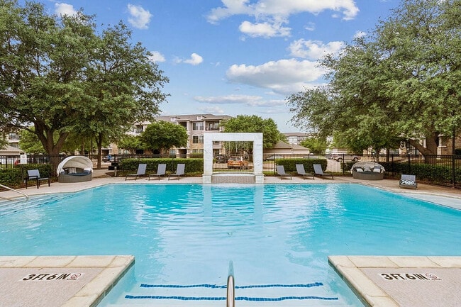 Resort-Style Pool - Toscana at Valley Ridge
