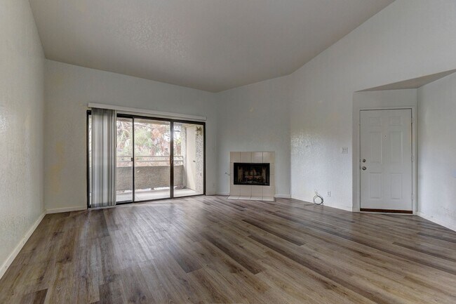 Foto del edificio - 5056 S Rainbow Blvd