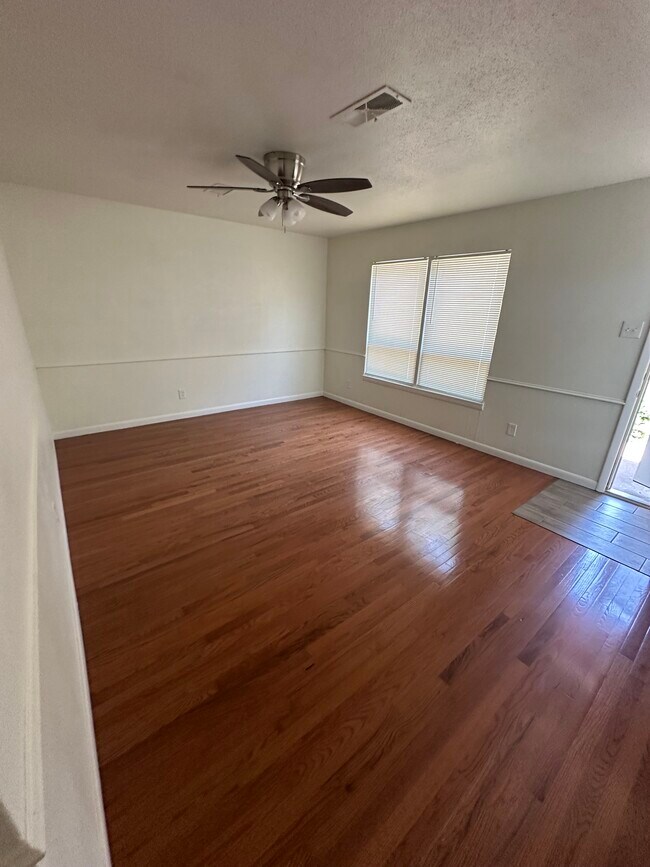 Foto del edificio - 4208 SE 31st Ave