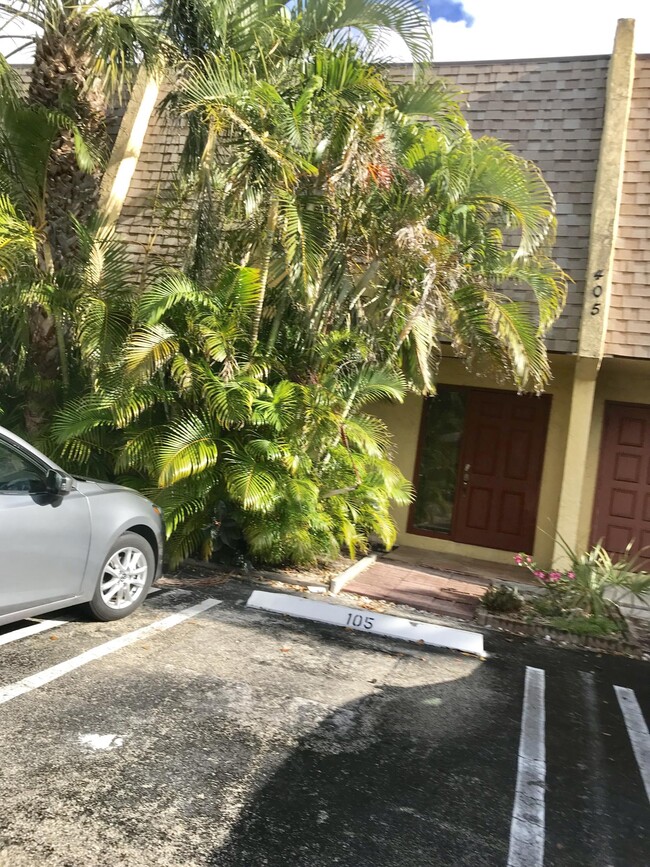 Building Photo - 405  Canal Point 105 Delray Beach Fl 33444