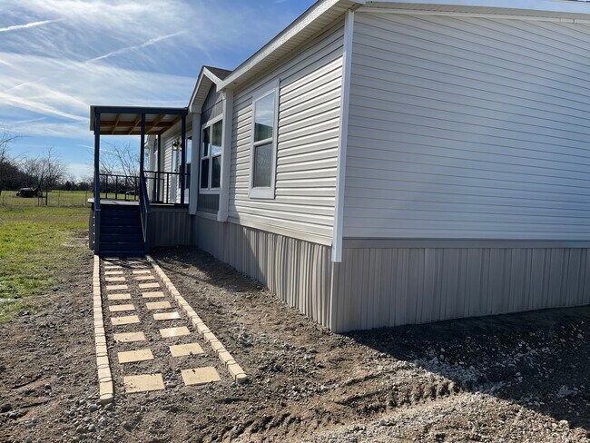 Building Photo - 7040 Co Rd 2532