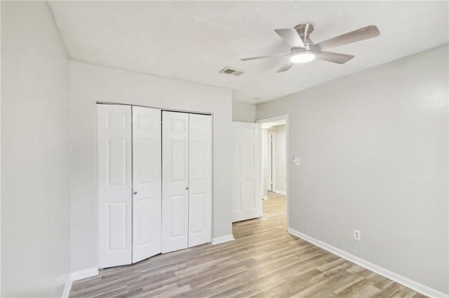 Building Photo - 6429 Woodstone Way