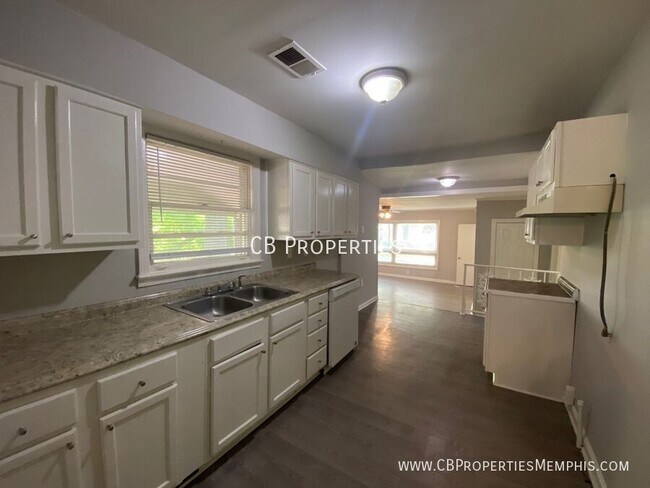 Foto del edificio - 771 E Raines Rd