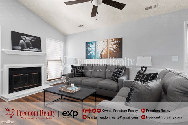 Foto del edificio - 2 br, 2 bath Triplex - 119 Homeplace Court