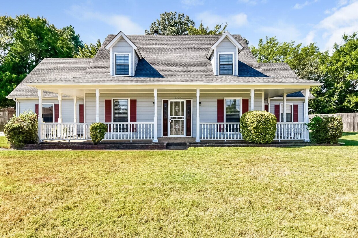 Foto principal - 7253 Leeward Cove