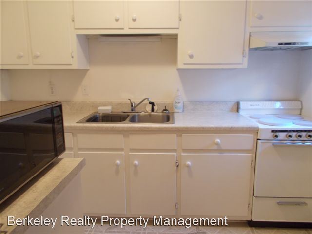 Building Photo - 3 N Boundary St