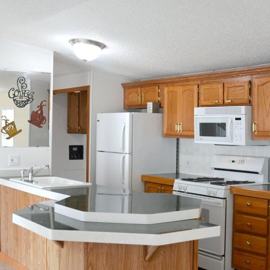 Foto del edificio - 2368 W 148th St S