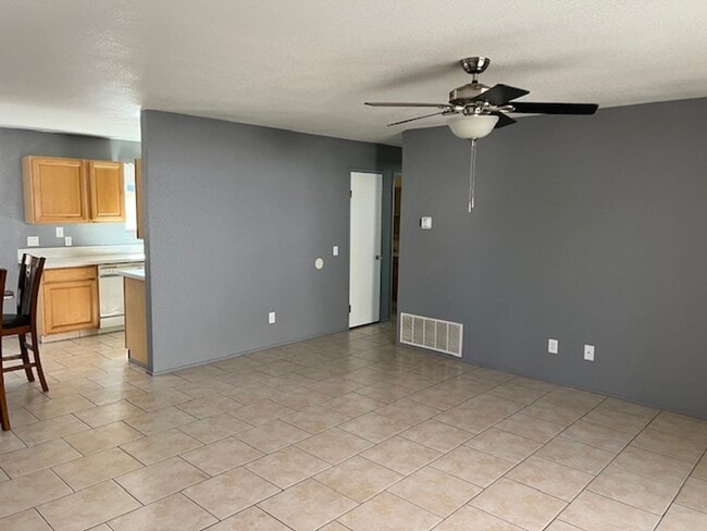 Building Photo - Duplex in La Quinta Cove