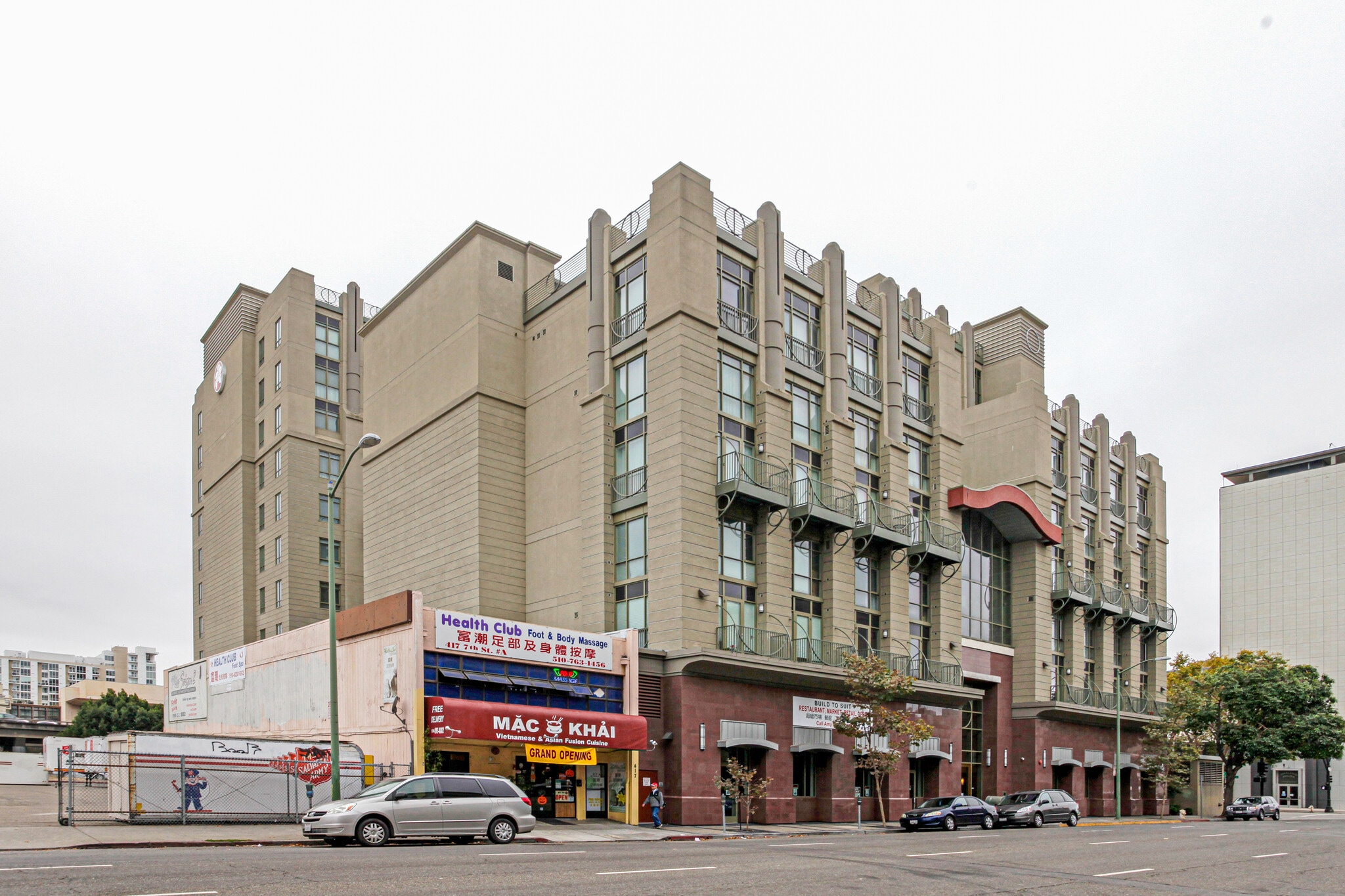 8 Orchids Condominium