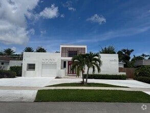 Building Photo - 3731 N 55th Ave
