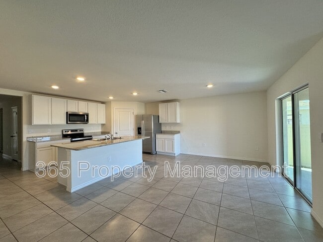 Building Photo - 11505 Timber Grv Ln