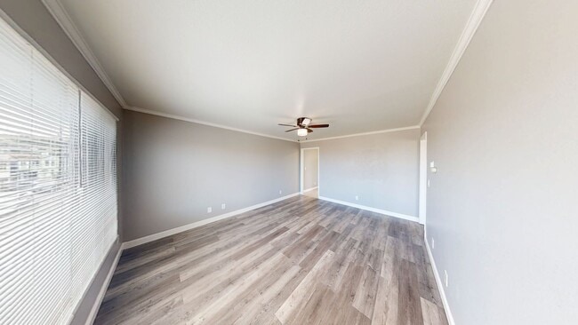 Building Photo - 501 Velasco Ave
