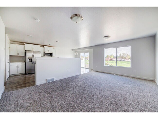 Foto del edificio - 539 W 1520 S