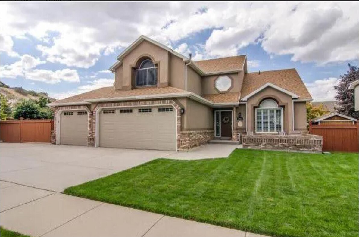 6736 S Benecia Dr, Cottonwood Heights, UT 84121 House Rental in