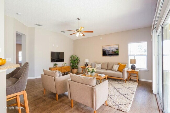 Building Photo - 896 Bonaparte Landing Blvd