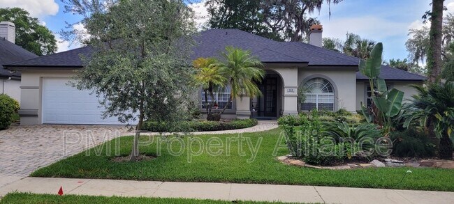Building Photo - 169 Winding Oaks Ln