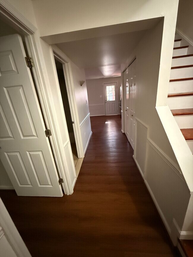 Foto del edificio - 8637 Centerton Ln
