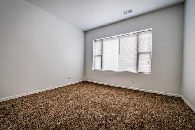 Habitación - 7300 S Yates