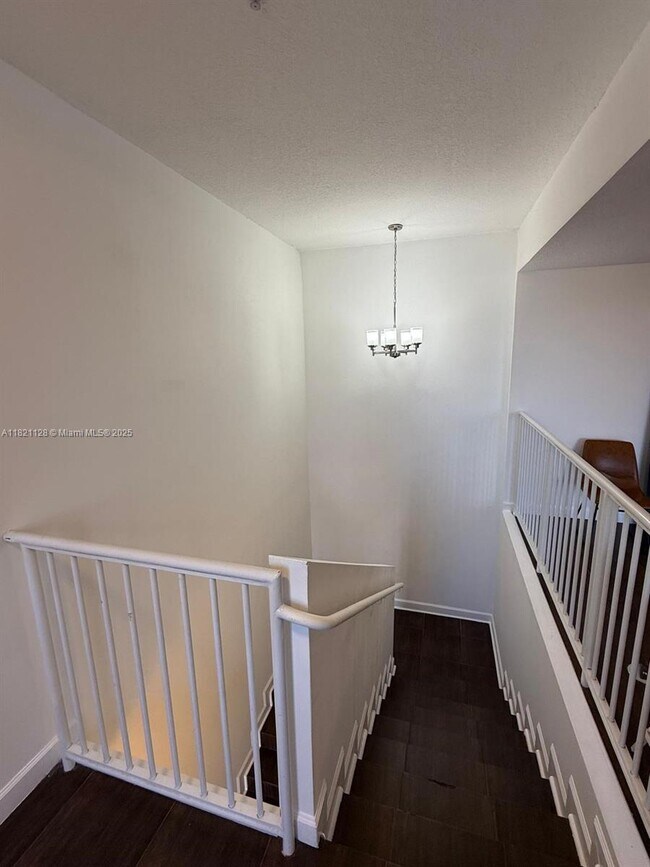 Foto del edificio - 6520 NW 114th Ave