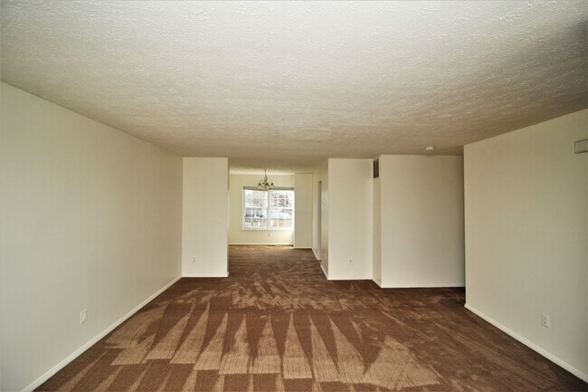 Foto del edificio - Very Nice Nottingham 3bd/2.5ba Townhouse w/ CAC & W/D--Available 8/14