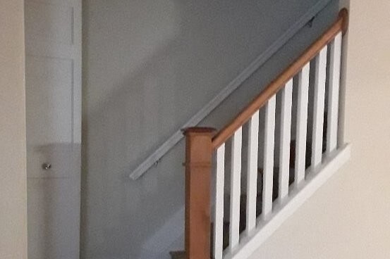 Gwen Foyer - 3120 Gwen Ct