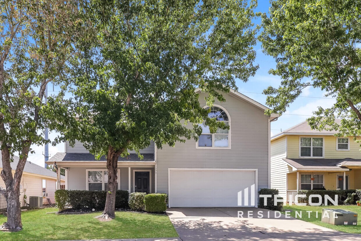 Foto principal - 1575 Wildflower Dr