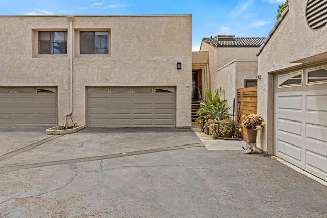 Building Photo - 989 Hygeia Ave