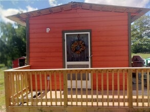 Building Photo - 398 Cook Rd