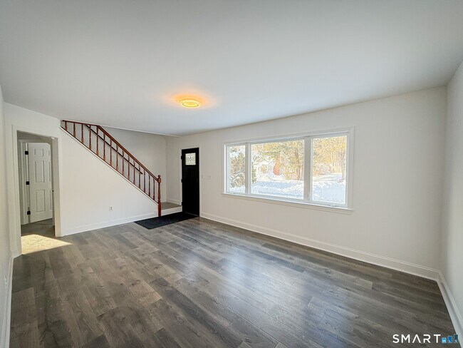 Foto del edificio - 21 Oven Rock Rd