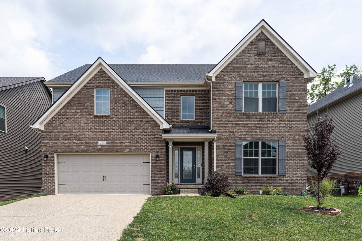 Primary Photo - 213 Belden Trl