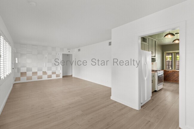 Foto del edificio - 3215 N 20th Pl